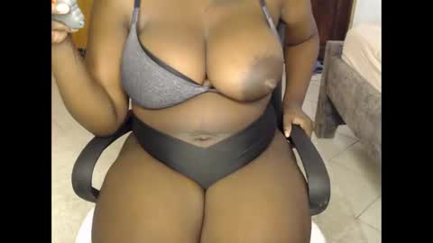 booby_candy online show from 8, 1, 2025