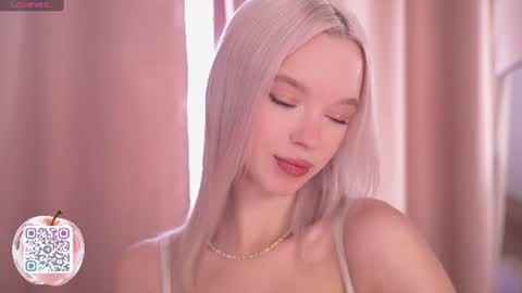 Snapshot of boobybliss chatting on 10, 7, 2026 Alina online show from 10, 7, 2026