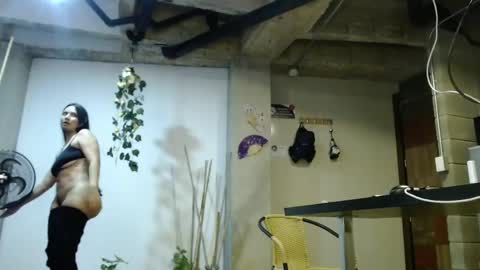 Snapshot of boom_ass_ chatting on 14, 5, 2026 MARIANA online show from 14, 5, 2026