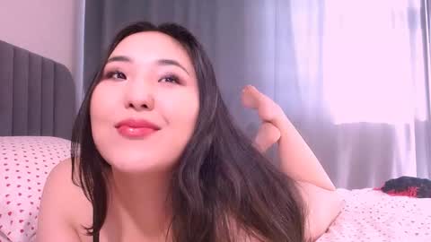 Mona online show from 8, 2, 2025