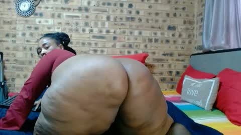 Snapshot of bootytwerkxxx chatting on 23, 4, 2026 bootytwerkxxx online show from 23, 4, 2026