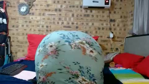 Snapshot of bootytwerkxxx chatting on 26, 4, 2026 bootytwerkxxx online show from 26, 4, 2026