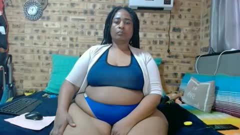 Snapshot of bootytwerkxxx chatting on 18, 5, 2026 bootytwerkxxx online show from 18, 5, 2026