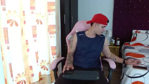 booyhott_ online show from 25, 10, 2025