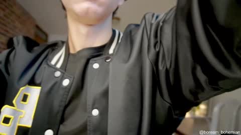 Bream online show from 8, 10, 2025