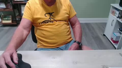 Snapshot of borntobebad2 chatting on 31, 12, 2024 borntobebad2 online show from 31, 12, 2024