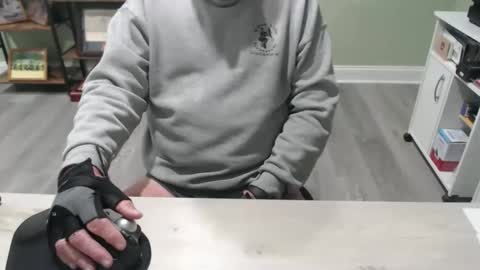 Snapshot of borntobebad2 chatting on 24, 3, 2026 borntobebad2 online show from 24, 3, 2026