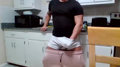 The Italian Boss  online show from 8, 2, 2025