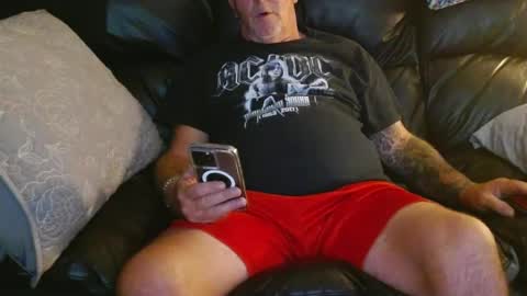 bostonguy1969 online show from 5, 10, 2025