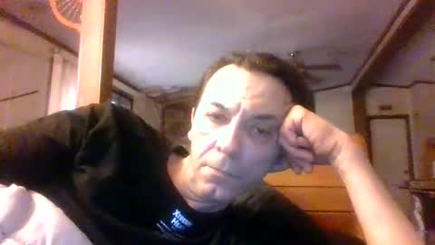 Snapshot of bottomcdforoldersc chatting on 27, 12, 2024 James online show from 27, 12, 2024