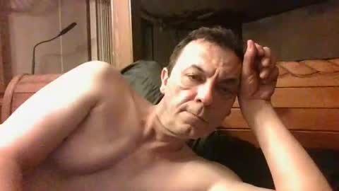 Snapshot of bottomcdforoldersc chatting on 18, 7, 2026 James online show from 18, 7, 2026