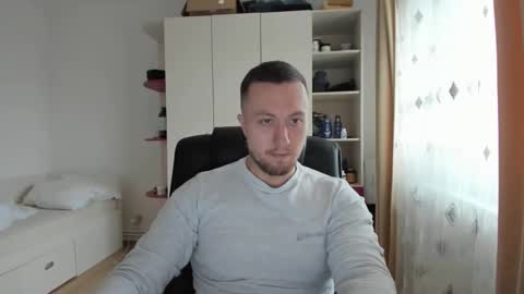 Snapshot of bottomromania chatting on 15, 11, 2025 bottomromania online show from 15, 11, 2025