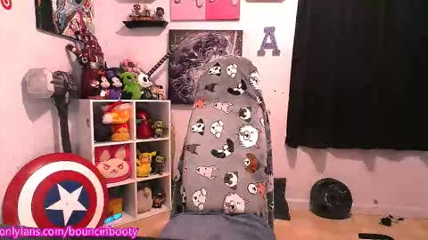 Pumpkin Butt online show from 6, 11, 2025