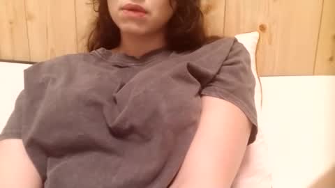 Snapshot of bouncyqueenmajesty chatting on 15, 9, 2025 Bouncy Queen Majesty online show from 15, 9, 2025