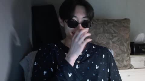 Snapshot of boxman556990 chatting on 15, 12, 2024 boxman556990 online show from 15, 12, 2024