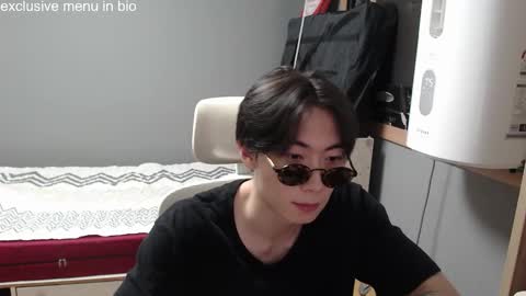 Snapshot of boxman556990 chatting on 10, 9, 2025 boxman556990 online show from 10, 9, 2025