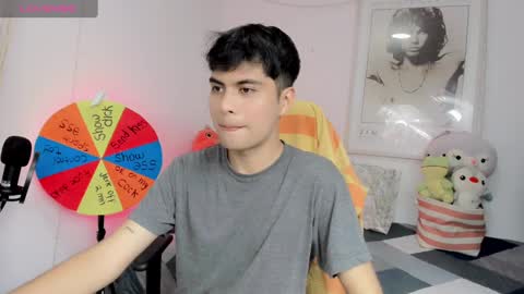 Aaron online show from 2, 1, 2025