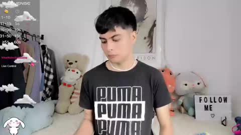 Aaron online show from 21, 2, 2025