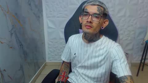 boy_tatto77 online show from 8, 2, 2026