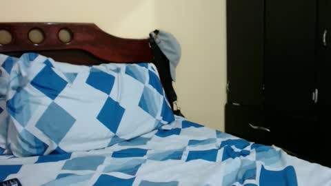 boyfit2023 online show from 24, 12, 2024