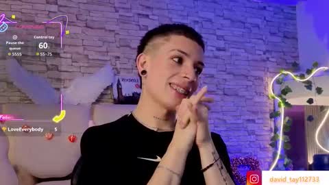 Snapshot of boyfox_tay chatting on 9, 2, 2026 boyfox_tay online show from 9, 2, 2026