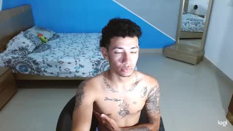 Snapshot of boyhot_sw chatting on 7, 2, 2025 boyhot_sw online show from 7, 2, 2025