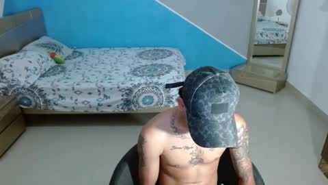 Snapshot of boyhot_sw chatting on 9, 2, 2025 boyhot_sw online show from 9, 2, 2025