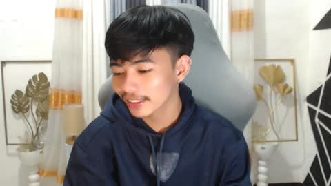 Snapshot of boynextdoor4ux chatting on 6, 12, 2024 HI IM JAMES DONT FORGET GIVE ME THUMBS UP AND JOIN TO MY FANCLUB online show from 6, 12, 2024