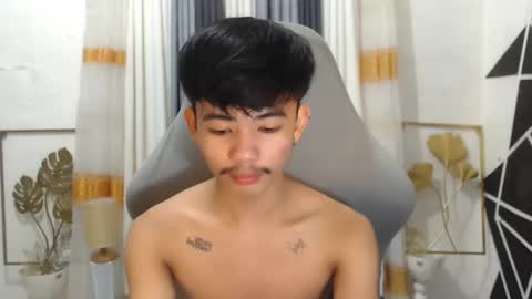 Snapshot of boynextdoor4ux chatting on 7, 12, 2024 HI IM JAMES DONT FORGET GIVE ME THUMBS UP AND JOIN TO MY FANCLUB online show from 7, 12, 2024