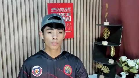 Snapshot of boynextdoor4ux chatting on 10, 9, 2025 HI IM JAMES DONT FORGET GIVE ME THUMBS UP AND JOIN TO MY FANCLUB online show from 10, 9, 2025