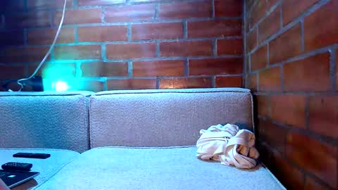 Snapshot of boynick777 chatting on 18, 10, 2025 boynick777 online show from 18, 10, 2025