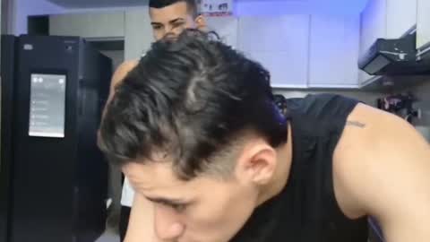 Angelo Mark Fernando Taylor online show from 15, 10, 2025