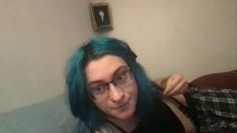 boywithbug online show from 26, 11, 2025