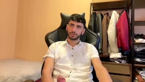 boyzinm2 online show from 5, 11, 2025