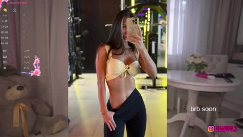 Lana  online show from 13, 3, 2026