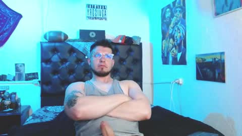 brad hot boy online show from 7, 11, 2025