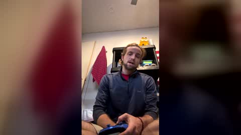 Snapshot of braden_thompson2012 chatting on 4, 5, 2026 braden_thompson2012 online show from 4, 5, 2026