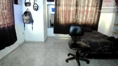 Snapshot of bradley_strong_ chatting on 8, 3, 2026 Bradley Strong online show from 8, 3, 2026