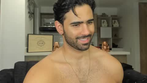 bradleymartin7 online show from 21, 2, 2025