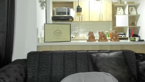 bradleymartin7 online show from 28, 2, 2025