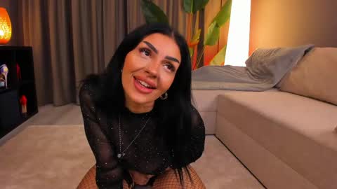 Lunaria online show from 15, 4, 2026