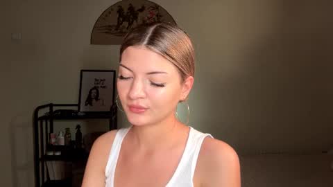 Snapshot of brandielamarra chatting on 7, 8, 2026 Adele online show from 7, 8, 2026