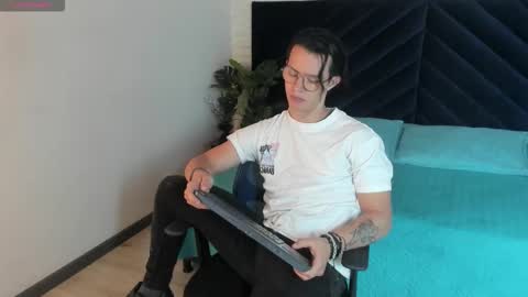 brandon_starkk online show from 22, 3, 2026