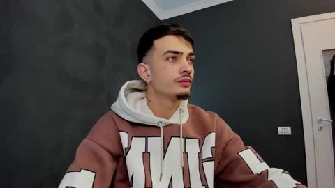 BrandonTateX online show from 1, 3, 2025