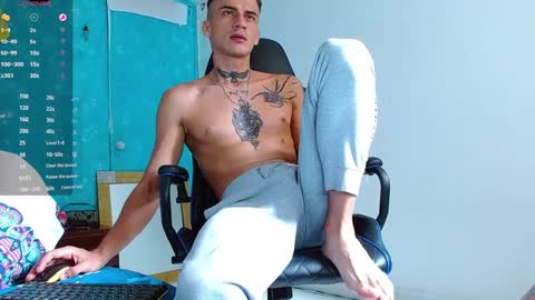 Snapshot of bray_hotboy chatting on 21, 12, 2024 Bray Hotboy online show from 21, 12, 2024