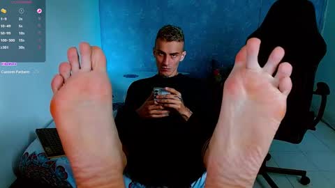 Snapshot of bray_hotboy chatting on 13, 2, 2025 Bray Hotboy online show from 13, 2, 2025