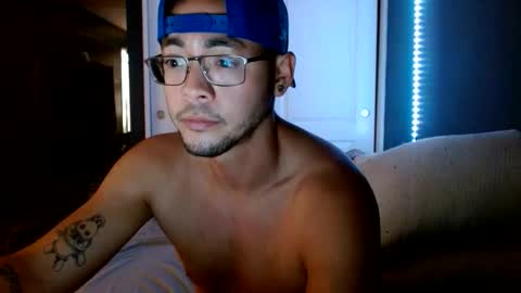 Snapshot of breadcrumbsss chatting on 2, 11, 2025 Breadcrumbsss online show from 2, 11, 2025