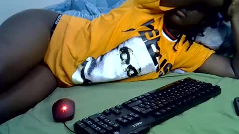 Snapshot of bree_shania chatting on 7, 7, 2026 Shanny online show from 7, 7, 2026