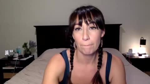 Snapshot of breezydoesit95 chatting on 8, 1, 2026 breezydoesit95 online show from 8, 1, 2026