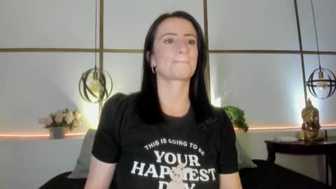 MeganBeaked online show from 18, 11, 2025